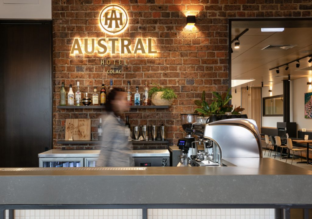 The Austral Hotel Colac Internal Signage
